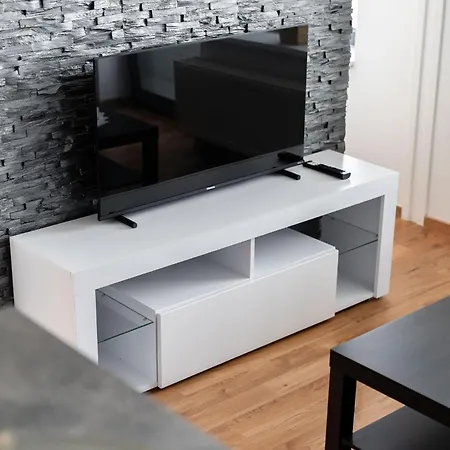 Bright With Parking & Balcony Apartment *