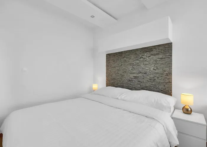 Bright With Parking & Balcony